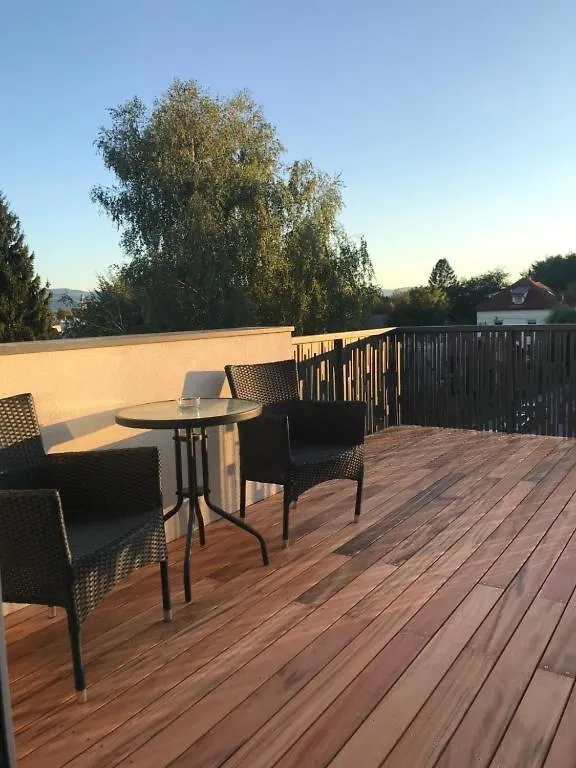 R41 - Tivoli Groundfloor Apartment Ljubljana Slovenia